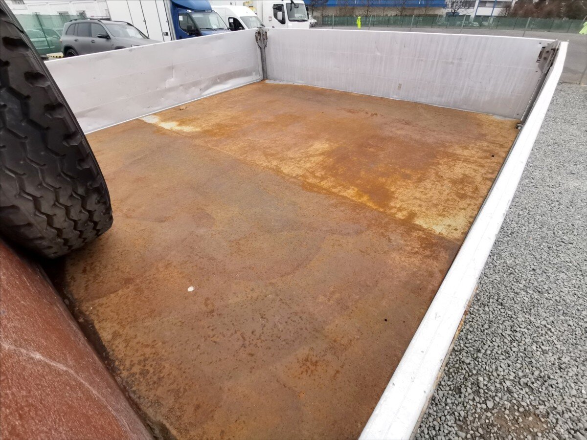 Iveco Daily Valník 3,0 l 125 kw