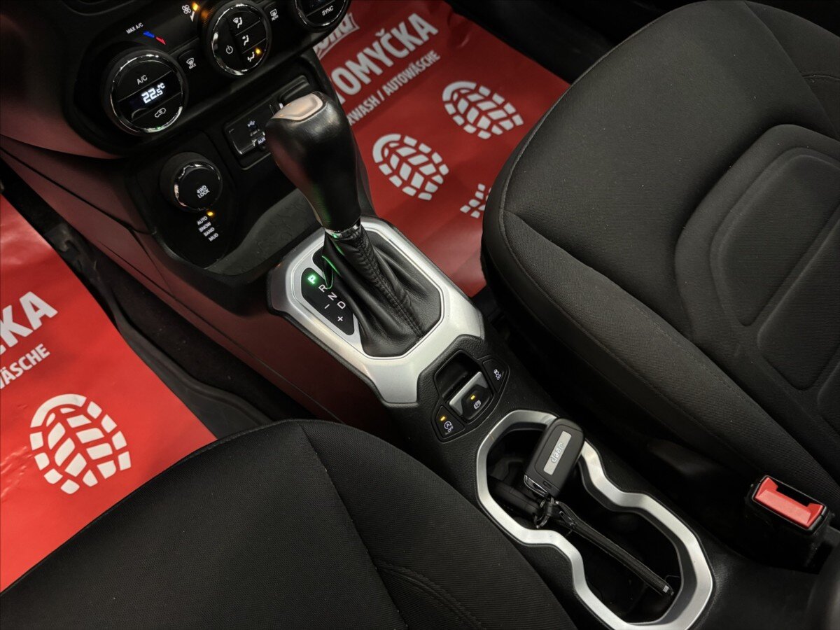 Jeep Renegade SUV 1,4 l 125 kw