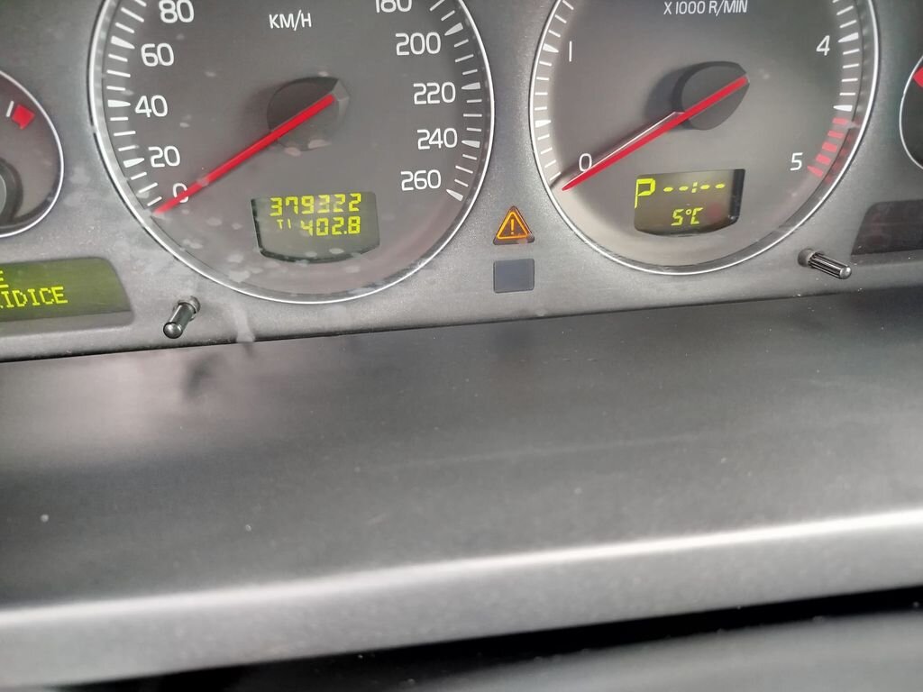 Volvo XC90 SUV / Terénní 2,4 l 136 kw