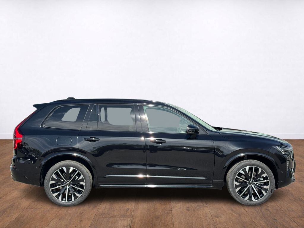 Volvo XC90 SUV / Terénní 2,0 l 335 kw