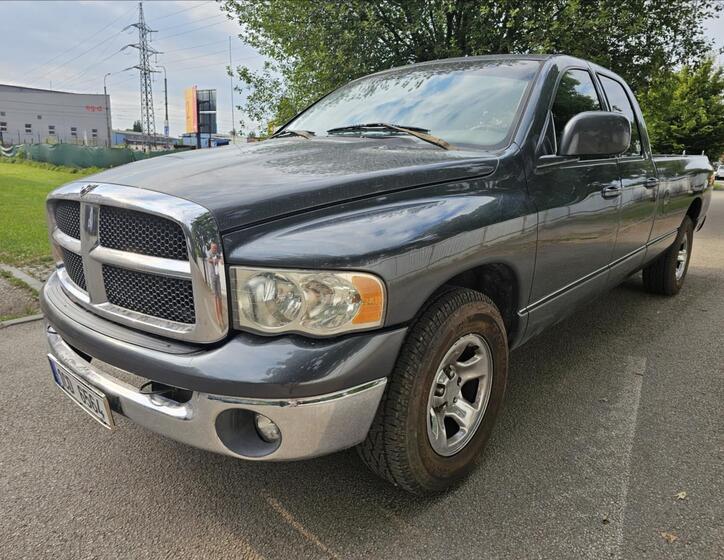 Dodge RAM 1
