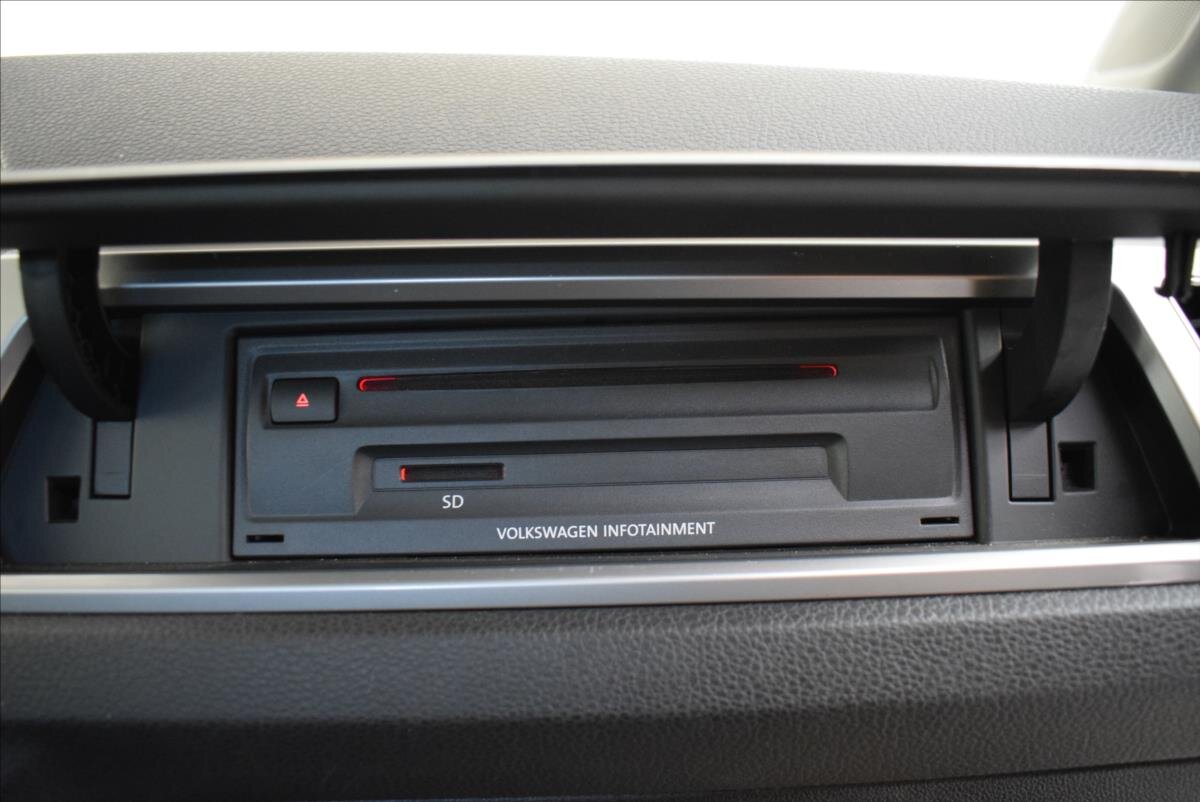 Volkswagen Touran MPV 2,0 l 81 kw