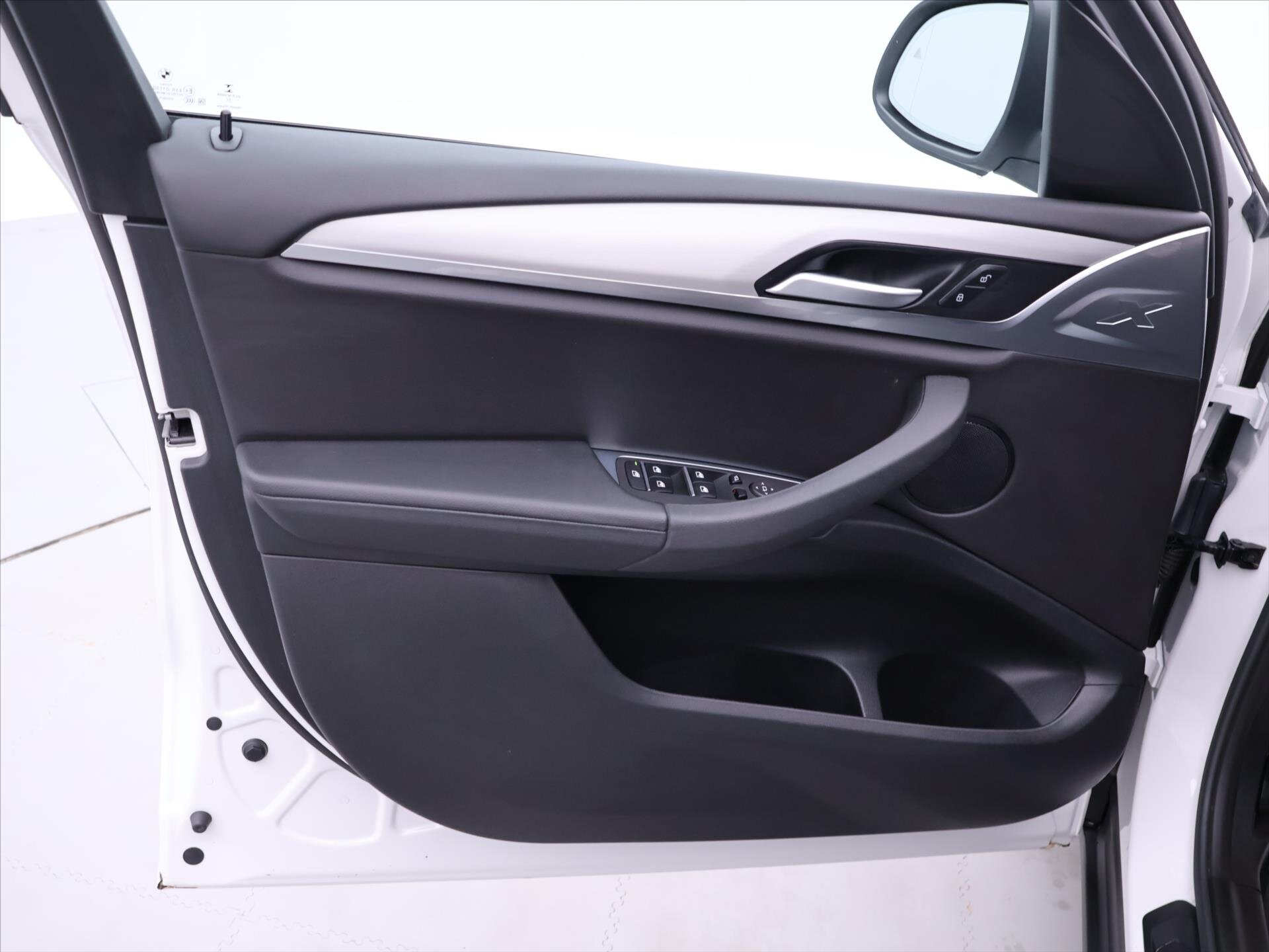 BMW X3 SUV / Terénní 2,0 l 140 kw