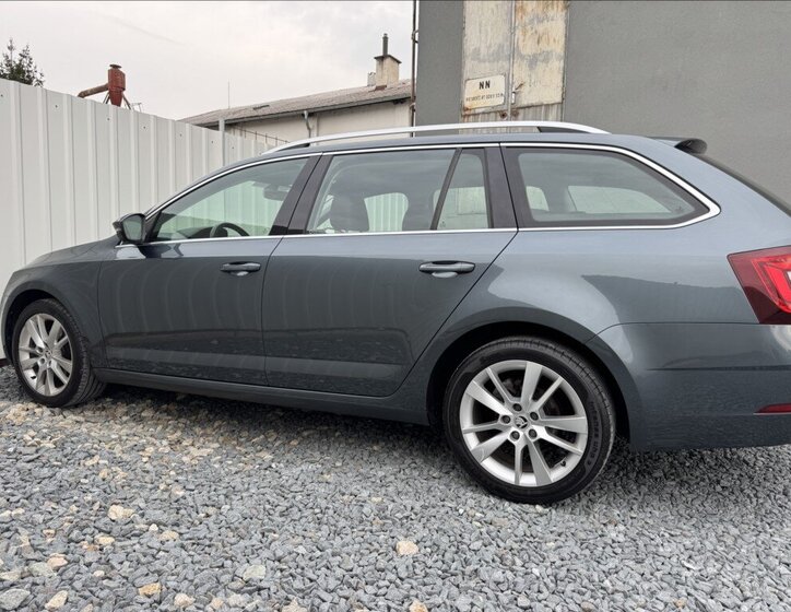 Škoda Octavia Kombi 1,5 l 110 kw