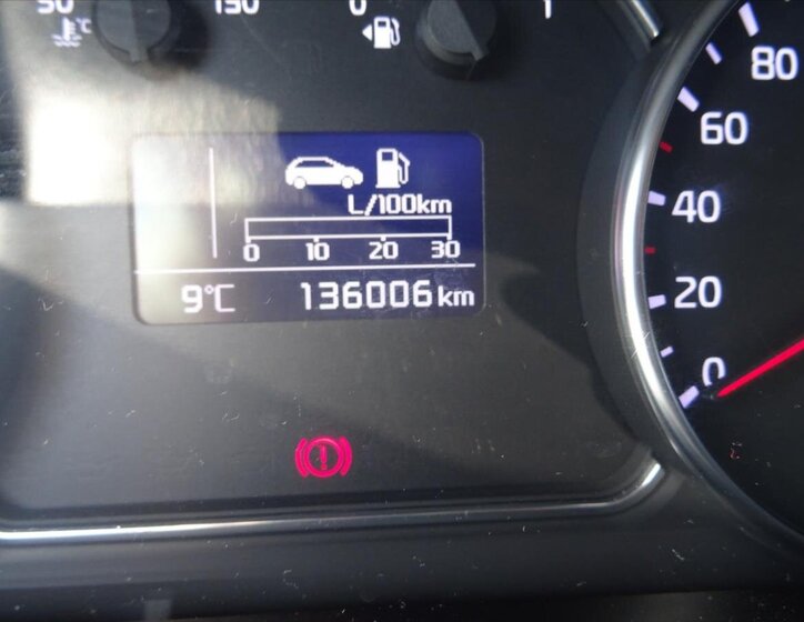 KIA Carens Kombi 1,6 l 99 kw