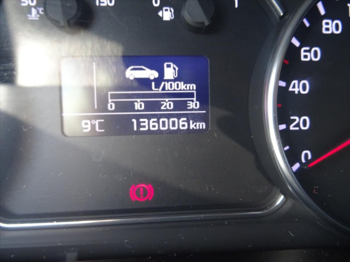 KIA Carens Kombi 1,6 l 99 kw