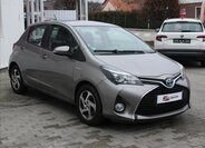 Toyota Yaris 2