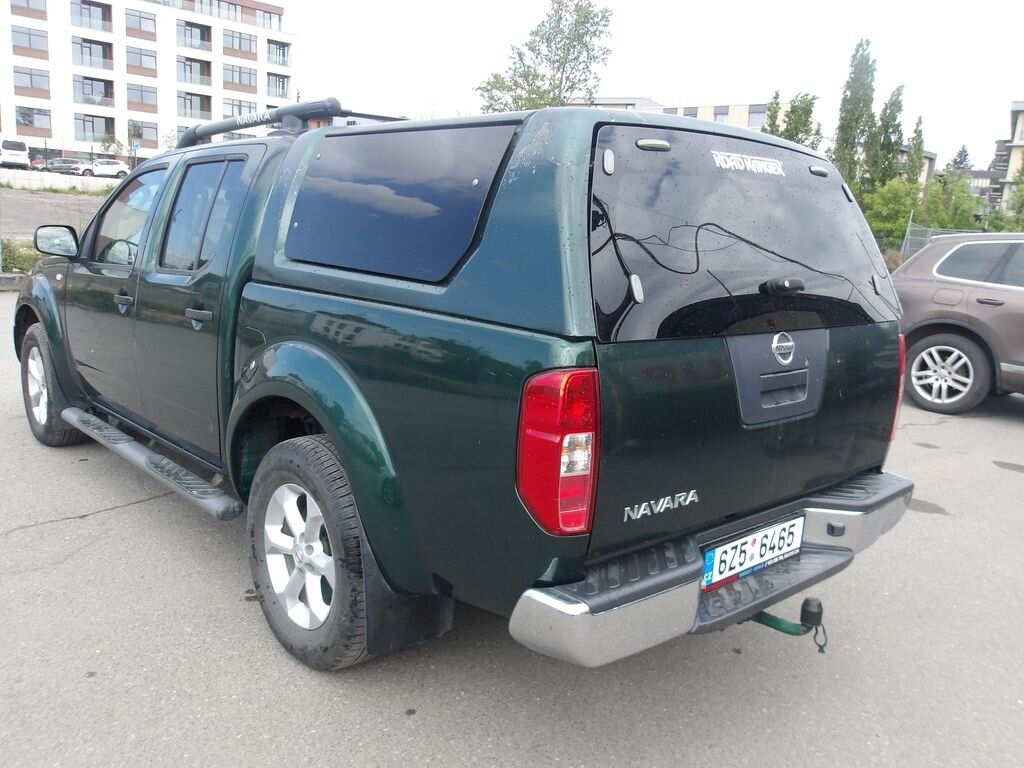 Nissan Navara Pick-up 2,5 l 126 kw