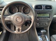 Volkswagen Golf 12
