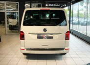 Volkswagen Multivan 5