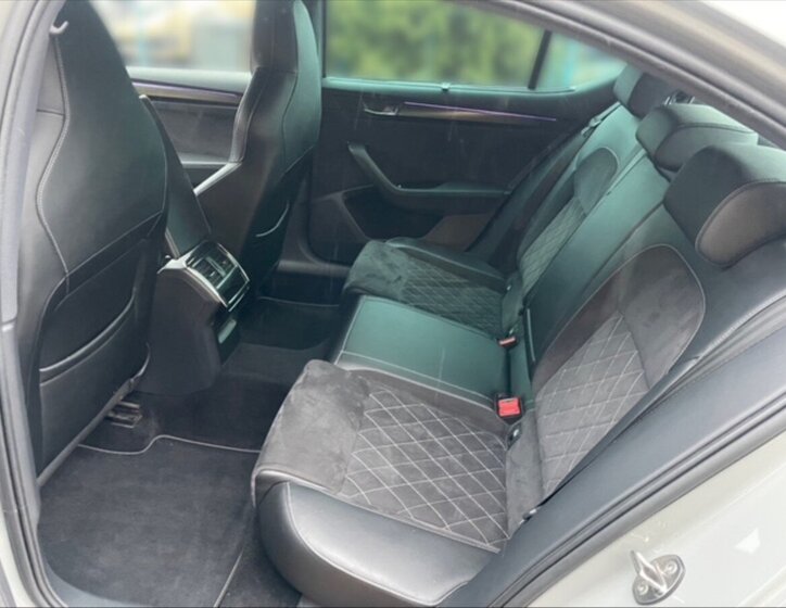 Škoda Superb Liftback 2,0 l 110 kw