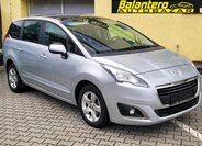 Peugeot 5008 1