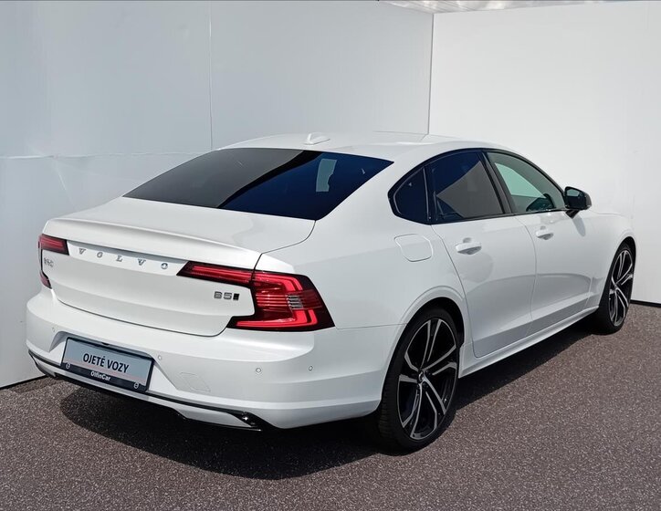 Volvo S90 2