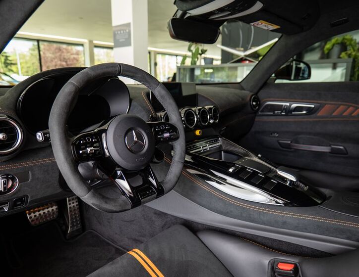 Mercedes-Benz AMG GT 5