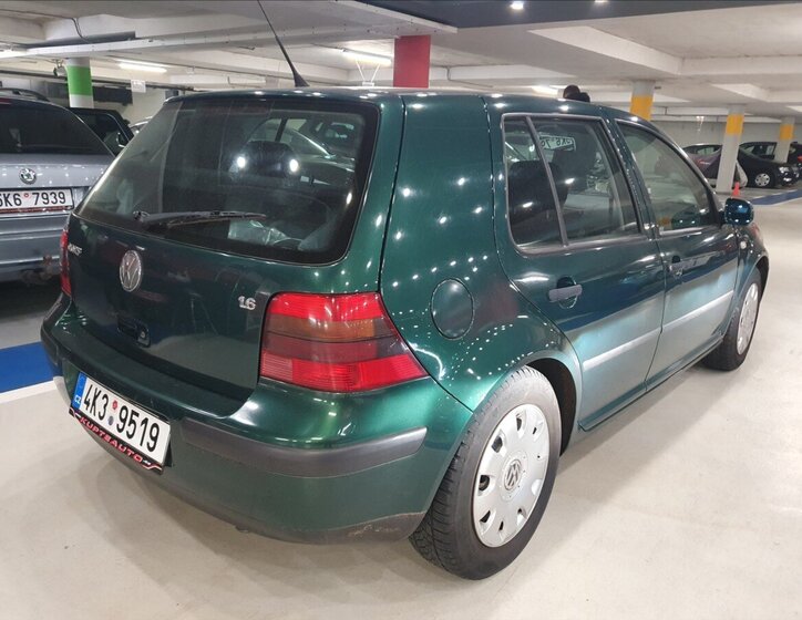 Volkswagen Golf Hatchback 1,6 l 77 kw