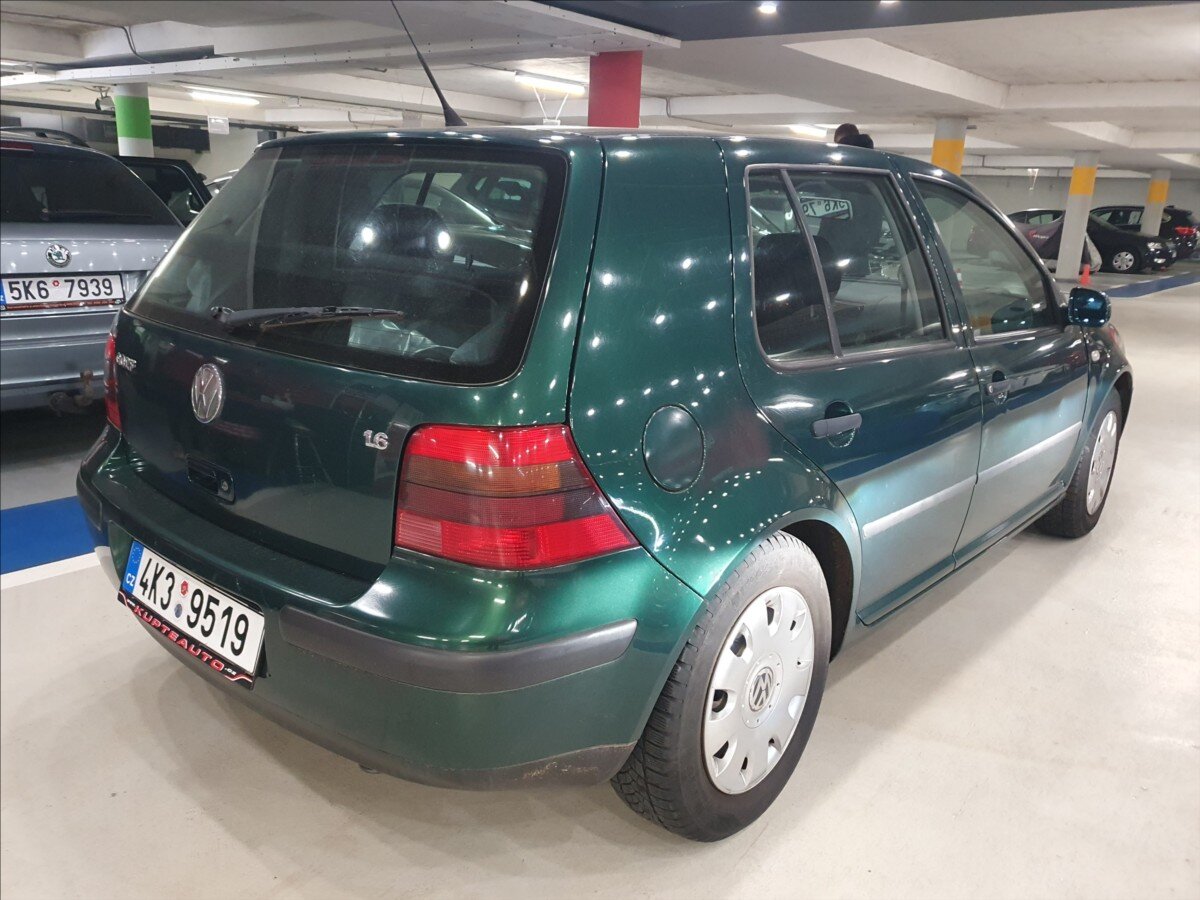 Volkswagen Golf Hatchback 1,6 l 77 kw
