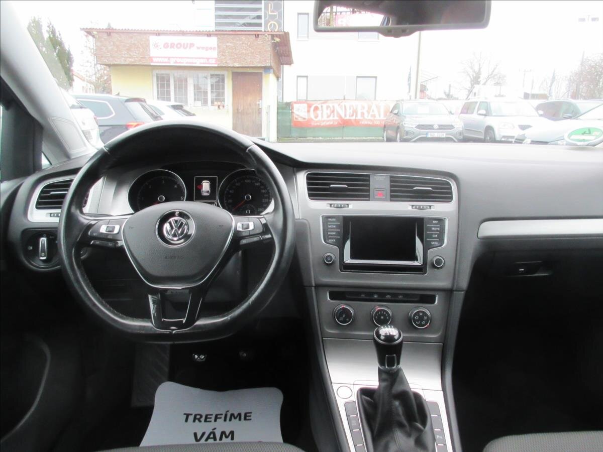 Volkswagen Golf Kombi 2,0 l 110 kw