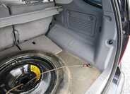 Mercedes-Benz Třídy M Kombi 2,7 l 120 kw