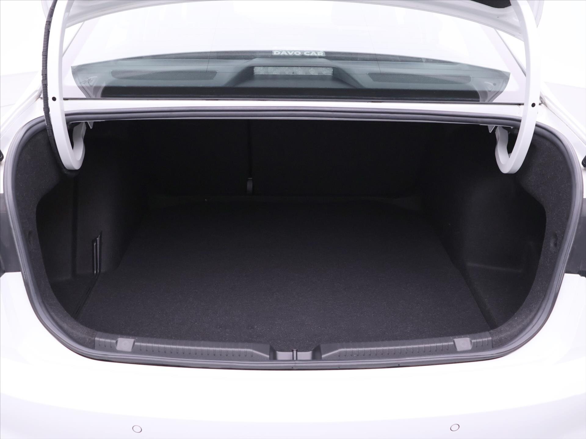 Volkswagen Bora Sedan 0,0 100 kw