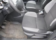 Peugeot 207 11