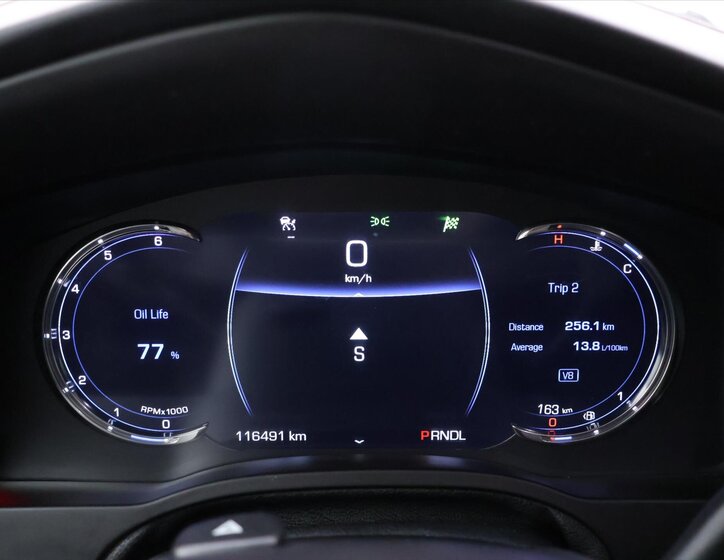 Cadillac Escalade SUV / Terénní 6,2 l 313 kw