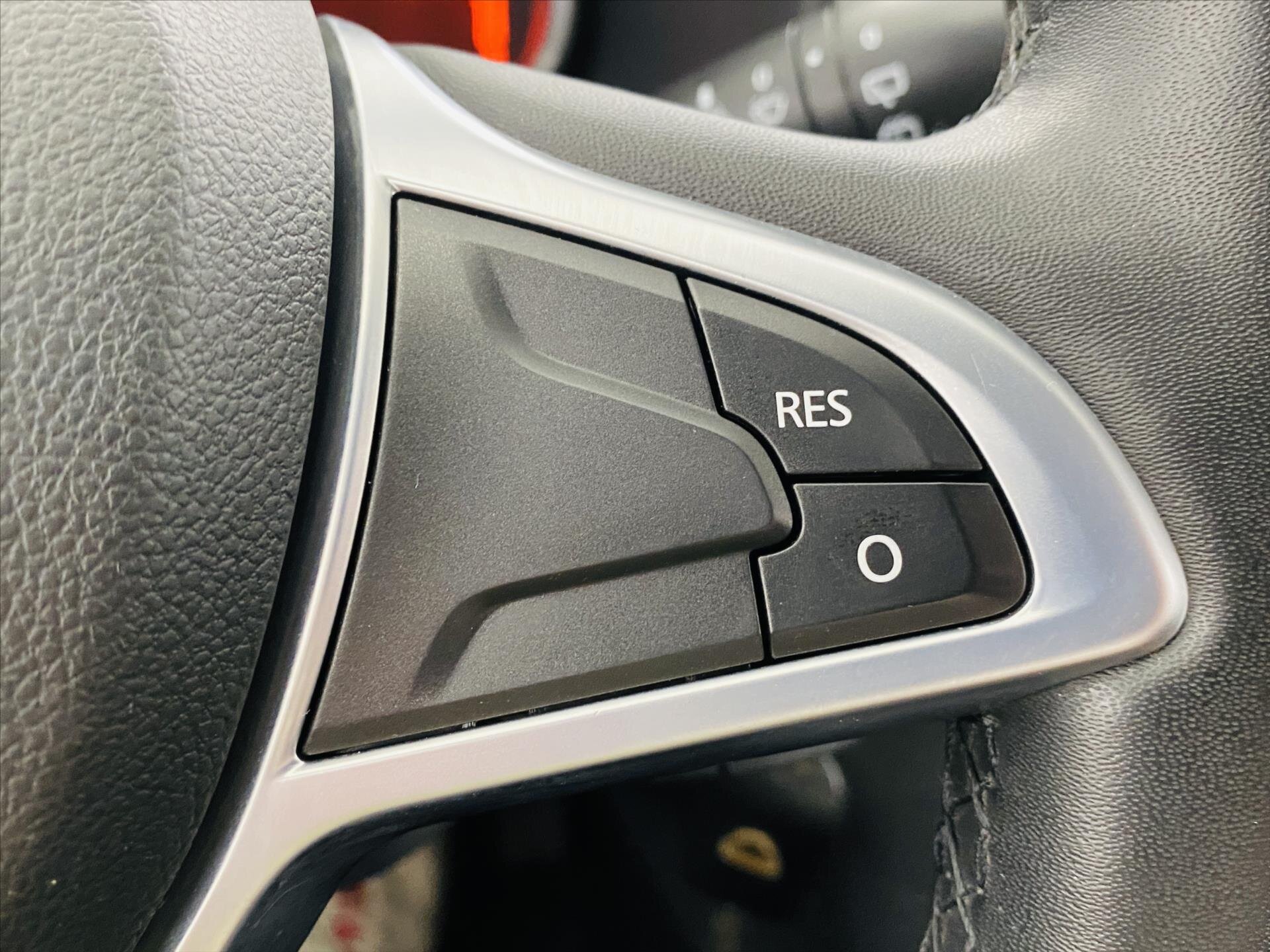 Dacia Logan Kombi 898,0 66 kw