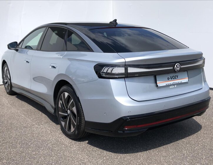 Volkswagen ID.7 Liftback 0,0 210 kw