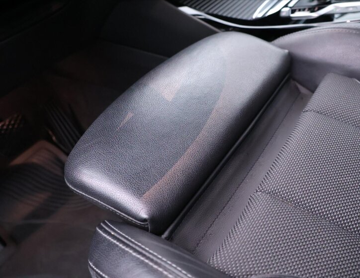 BMW X3 SUV / Terénní 2,0 l 140 kw