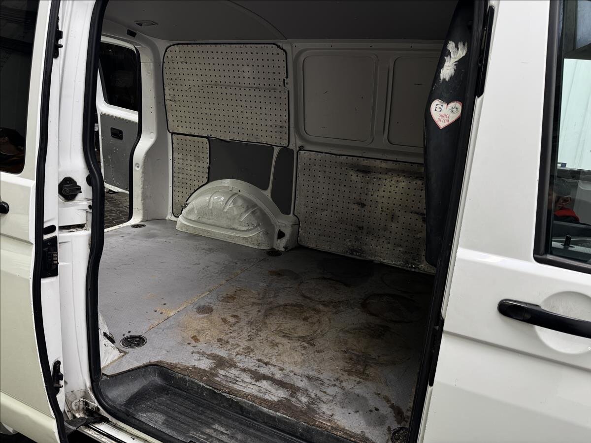 Volkswagen Transporter Ostatní 2,0 l 103 kw