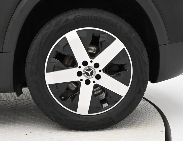 Mercedes-Benz GLB 31