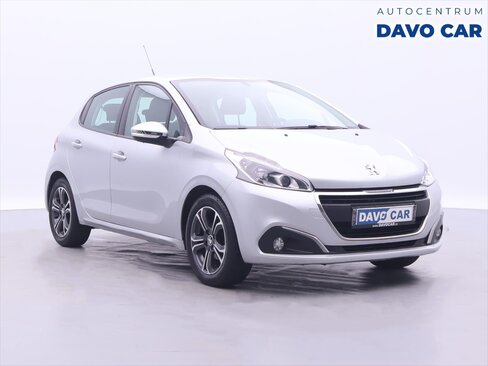 Peugeot 208 Hatchback 1,2 l 60 kw