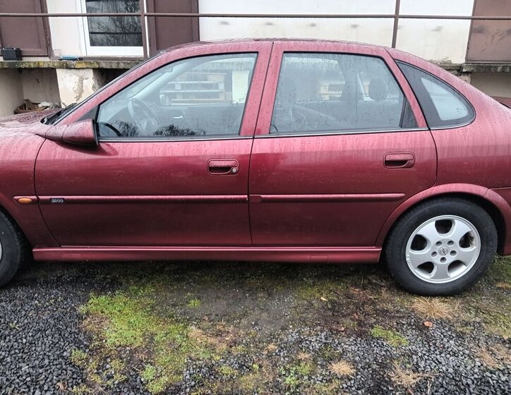Opel Vectra 2