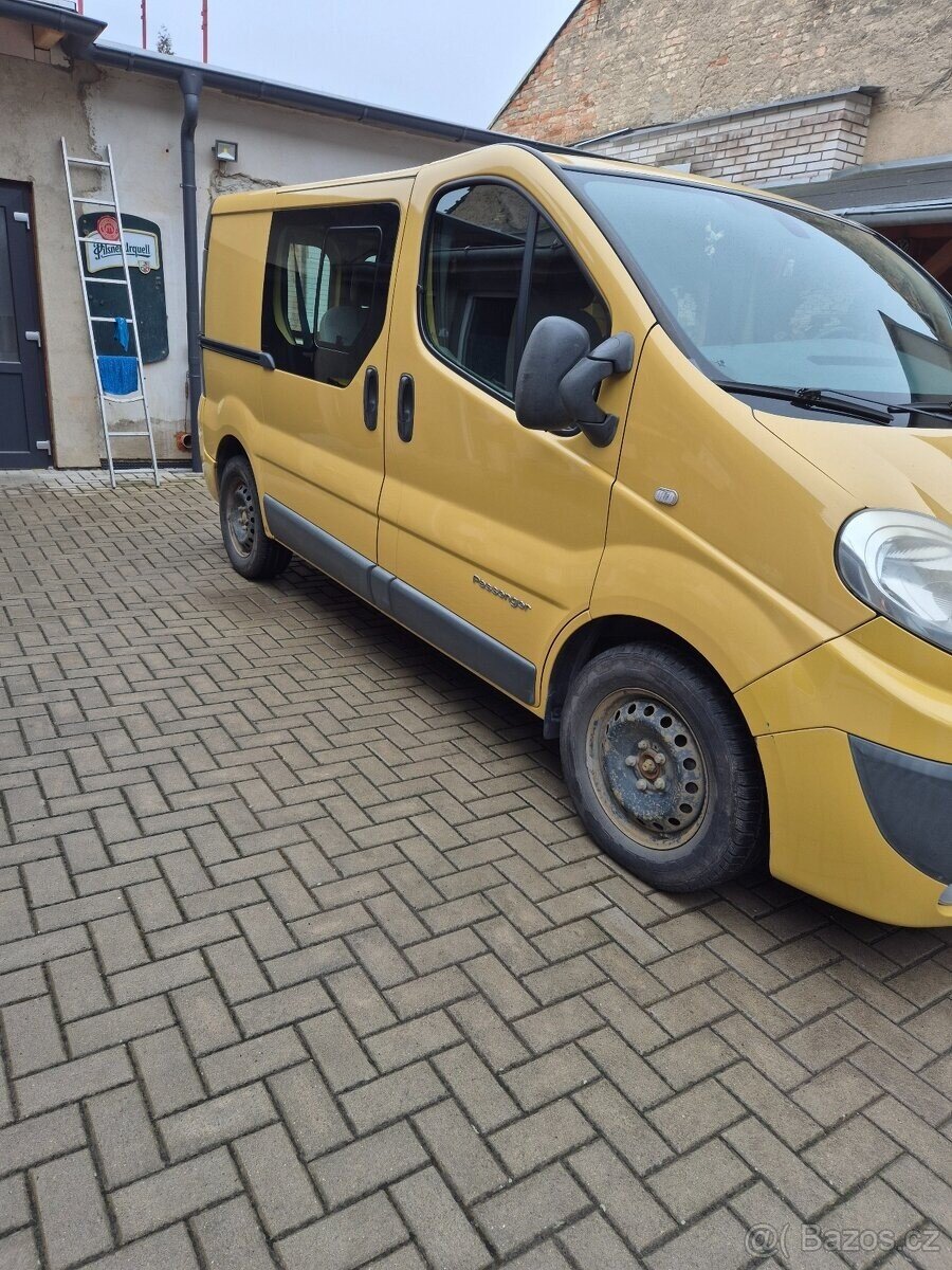 Renault Trafic VAN-Minibus 0,0 107 kw