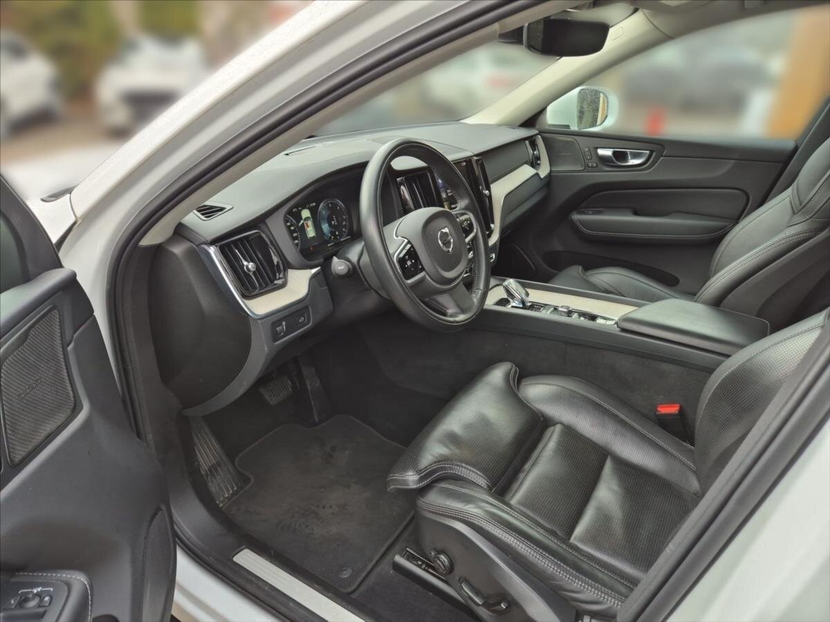 Volvo XC60 SUV 2,0 l 145 kw