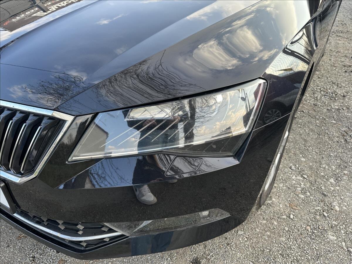 Škoda Superb Kombi 2,0 l 140 kw