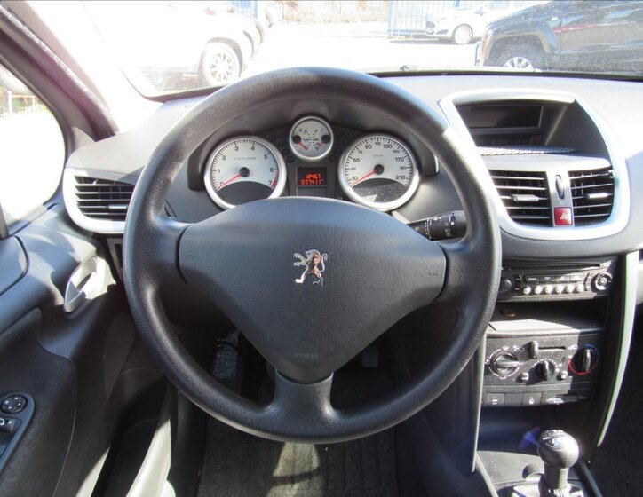 Peugeot 207 Hatchback 1,4 l 70 kw