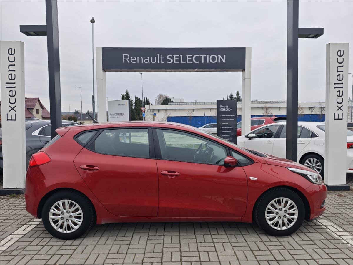 KIA Ceed Hatchback 1,4 l 73 kw