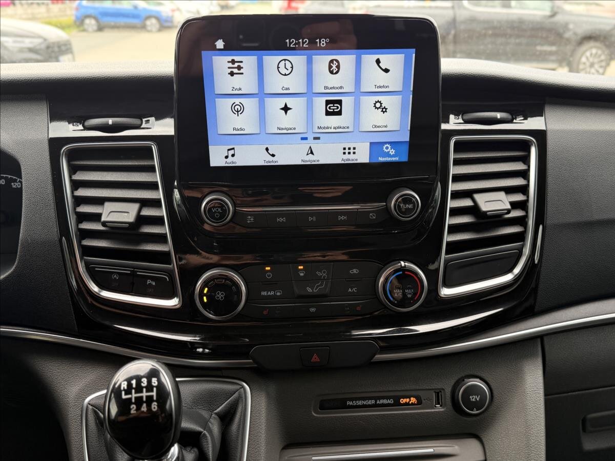 Ford Tourneo Custom MPV 2,0 l 125 kw