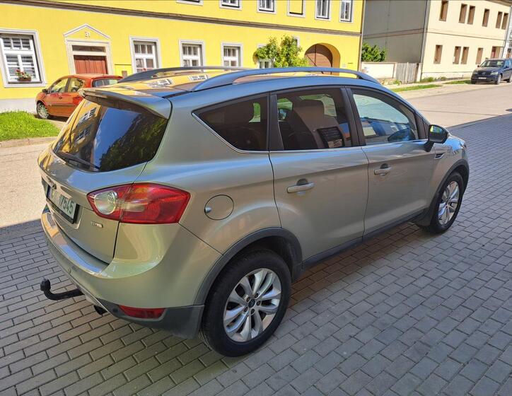 Ford Kuga 10