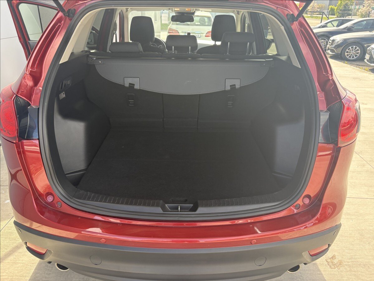 Mazda CX-5 SUV / Terénní 2,0 l 121 kw