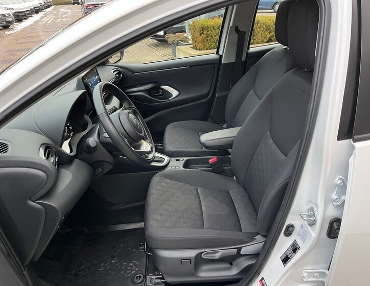 Toyota Yaris Hatchback 1,5 l 68 kw