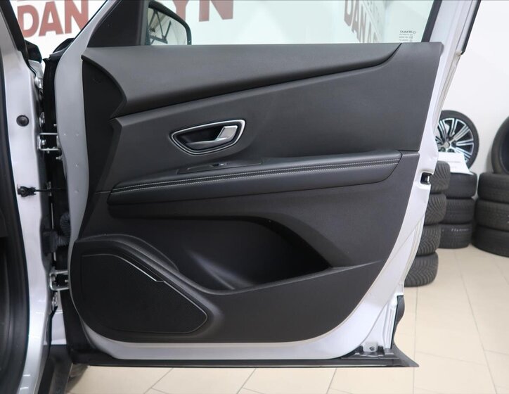 Renault Scénic MPV 1,5 l 81 kw