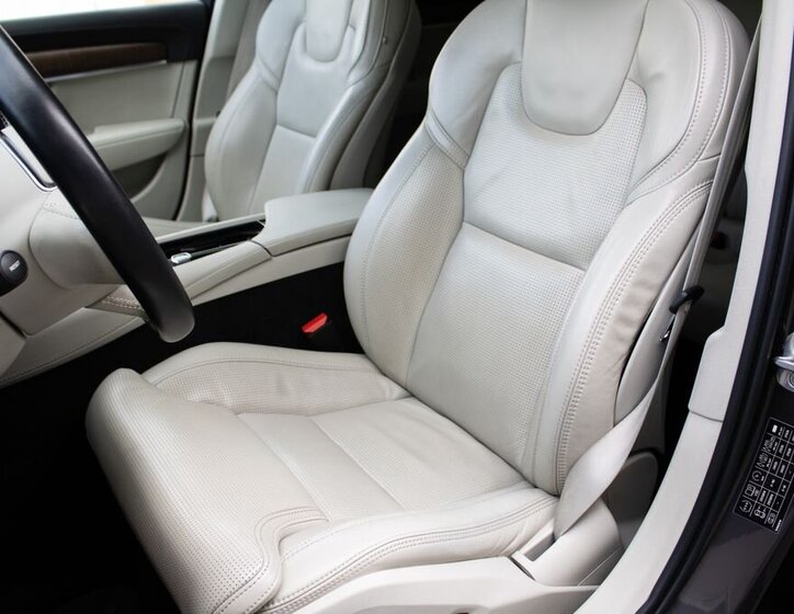 Volvo V90 Kombi 2,0 l 173 kw