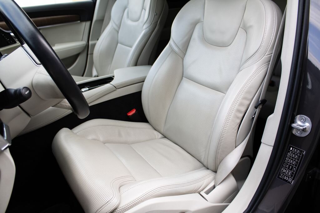 Volvo V90 Kombi 2,0 l 173 kw