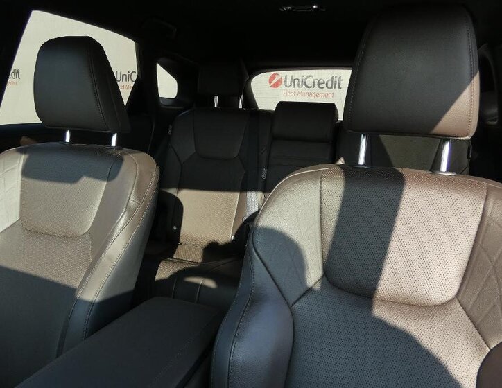 Lexus RX 350h SUV / Terénní 2,5 l 140 kw