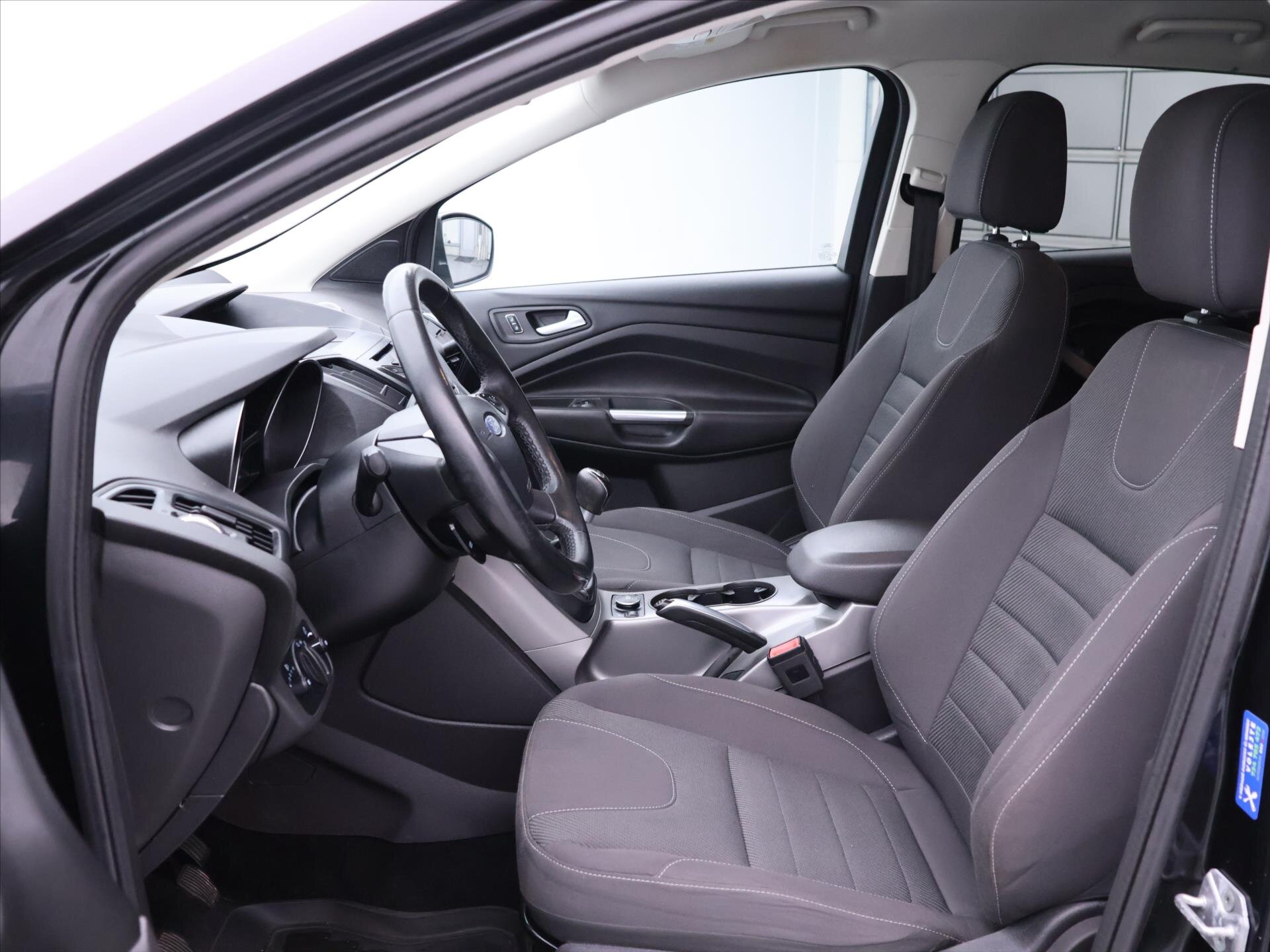 Ford Kuga SUV / Terénní 1,6 l 110 kw