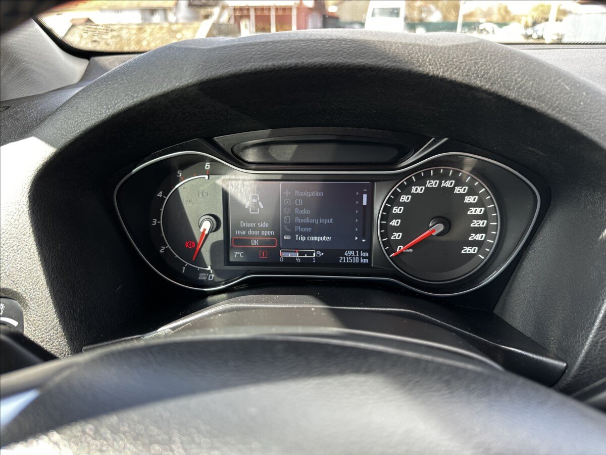 Ford Mondeo Kombi 2,0 l 103 kw