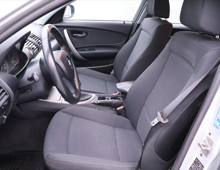 BMW Řada 1 Hatchback 2,0 l 90 kw