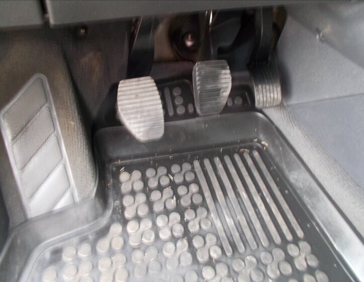 Peugeot 5008 MPV 1,6 l 80 kw