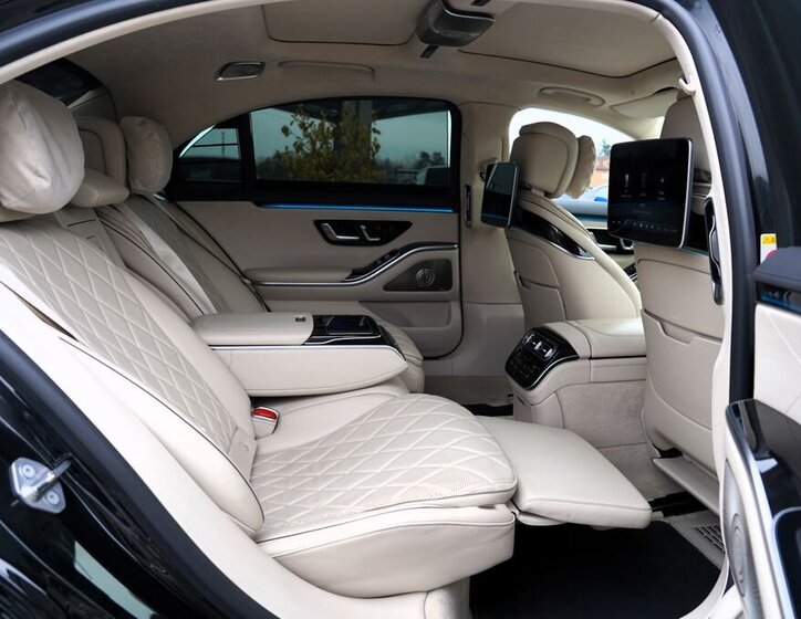 Mercedes-Benz Třídy S Sedan / Limuzína 3,0 l 320 kw